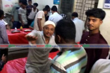লক্ষ্মীপুরে ছাত্রলীগের দু’পক্ষের সংঘর্ষ, আহত ৫