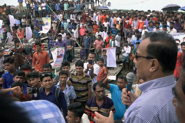 তেতুলিয়া নদীর চর ড্রেজিং কার্যক্রমের উদ্বোধন 