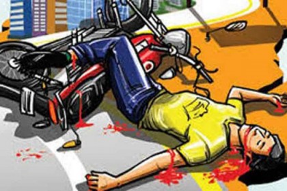 মোটরসাইকেল নিয়ন্ত্রণ হারিয়ে পিলারের সঙ্গে ধাক্কা, যুবক নিহত