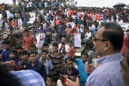 তেতুলিয়া নদীর চর ড্রেজিং কার্যক্রমের উদ্বোধন 