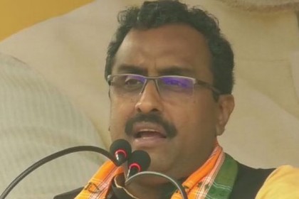 'ভারতীয় রাজনীতিতে রাজবংশের বিশেষ গুরুত্ব রয়েছে'