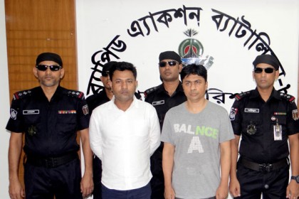 বরিশালে প্রশ্নফাঁস চক্রের দুই সদস্য গ্রেফতার 

