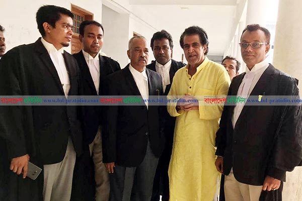 বিএনপি নেতা রাজ্জাকের পাসপোর্ট ফেরত দেয়া নিয়ে হাইকোর্টের রুল