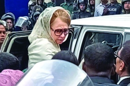 খালেদা জিয়ার গ্যাটকো দুর্নীতি মামলার শুনানি পিছিয়ে ১৫ জুলাই

