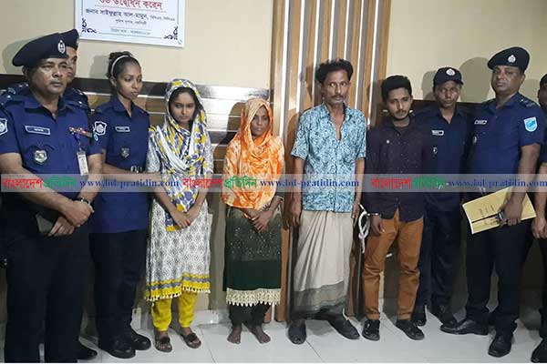 নরসিংদীতে স্কুলছাত্রীকে পুড়িয়ে হত্যায় আটক ৪