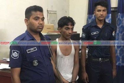 ট্রেনের টয়লেটে কিশোরীকে ধর্ষণের চেষ্টা, যুবক আটক