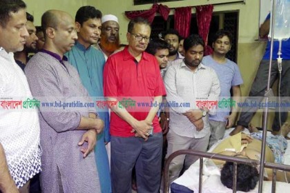 লক্ষ্মীপুরে ছাত্রলীগ নেতার ওপর সন্ত্রাসী হামলা