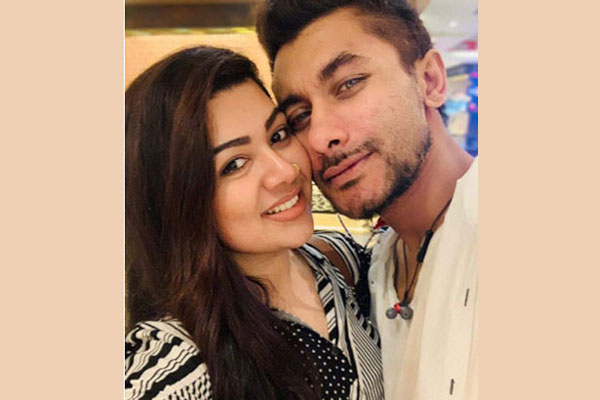 ফের বিয়ের পিঁড়িতে তাসকিন