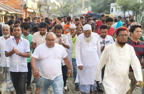সিদ্ধিরগঞ্জে আওয়ামী লীগের প্রতিষ্ঠাবার্ষিকী উদযাপন