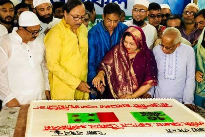 রাজশাহীতে আওয়ামী লীগের প্রতিষ্ঠাবার্ষিকী উদযাপন