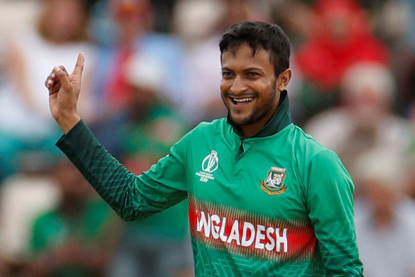 ‘লেডিস এন্ড জেন্টেলম্যান, সাকিব আল হাসান’