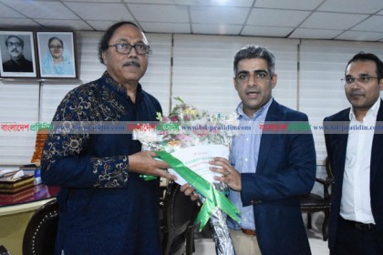 রাসিক মেয়রের সঙ্গে ভারপ্রাপ্ত ব্রিটিশ হাইকমিশনারের সাক্ষাৎ