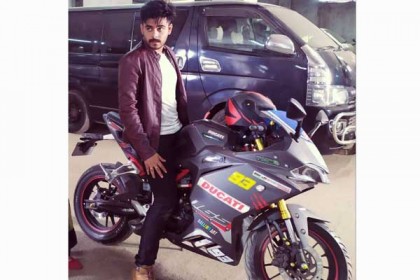 শুটিংয়ে আহত সিয়াম