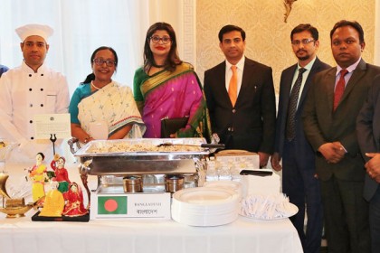 নিউইয়র্কে খাদ্য উৎসবে বাংলাদেশি খাবারের প্রশংসা