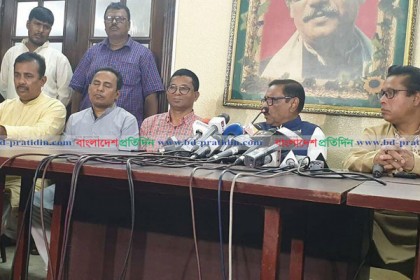 ‘জামায়াত-বিএনপি-যুদ্ধাপরাধী পরিবার থেকেও সদস্য করা হবে, তবে খতিয়ে দেখা হবে’