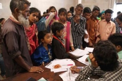 আসামে নাগরিকত্ব হারিয়ে আত্মহত্যার পথ বেছে নিচ্ছেন অভিবাসীরা?