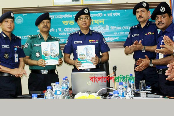 জঙ্গিবাদ মাথাচাড়া দিয়ে না উঠতে সব পদক্ষেপ নেওয়া হয়েছে: আইজিপি