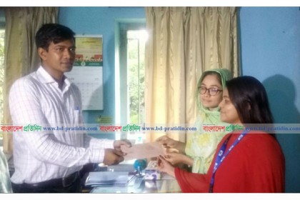বরিশালে এক্স-রে বিল বেশি রাখায় জরিমানা