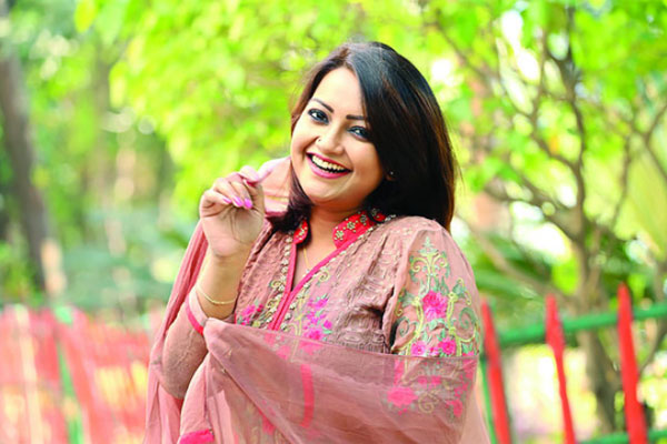 অভিনয়কে বিদায় জানালেন নওশীন