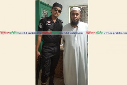 দশের অধিক শিক্ষার্থীকে ধর্ষণ ও যৌন হয়রানির অভিযোগে মাদ্রাসা শিক্ষক আটক