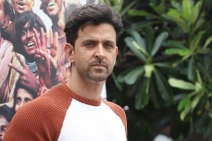 ফের বিতর্কে হৃতিক