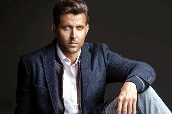 এবার প্রতারণার মামলা ঋত্বিকের বিরুদ্ধে