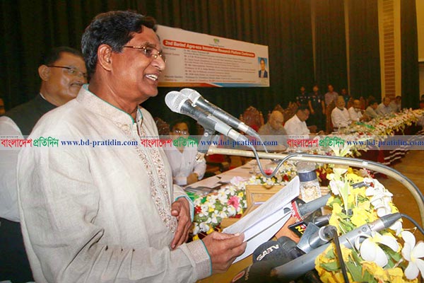 কৃষককে ধানের ন্যায্যমূল্য দেব : কৃষিমন্ত্রী