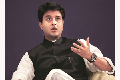 এবার কংগ্রেস সম্পাদকের পদত্যাগ 