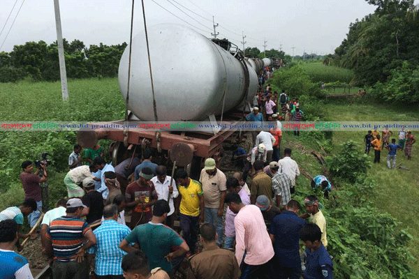চালু হয়নি রাজশাহীর সঙ্গে সারা দেশের যোগাযোগ 