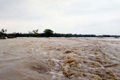 বৃষ্টি আর ঢলের পানিতে উত্তাল কুশিয়ারা