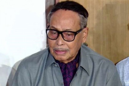 এরশাদের দাফন সেনা কবরস্থানে