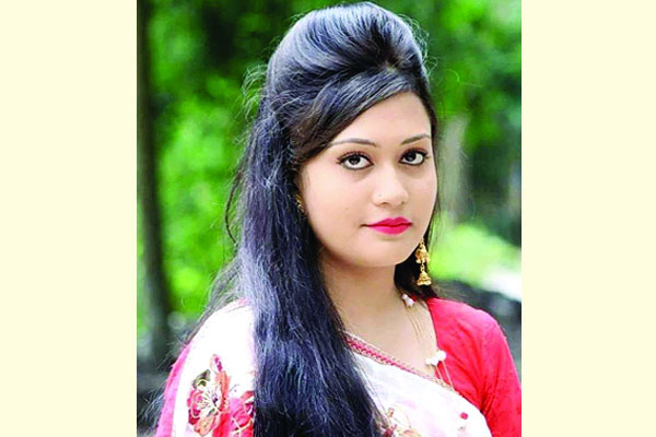 প্রভাবশালীরা বিচার ভিন্ন খাতে নেওয়ার চেষ্টা করছে