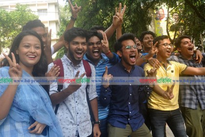চট্টগ্রাম বোর্ডে বাড়ছে জিপিএ ৫, কমেছে পাসের হার

