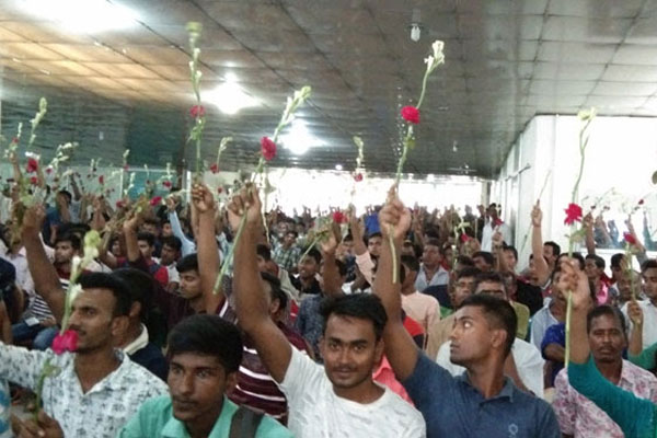 ‘ঘুষ দেইনি দেশ গঠনে নিজেকে বিক্রি করবো না’