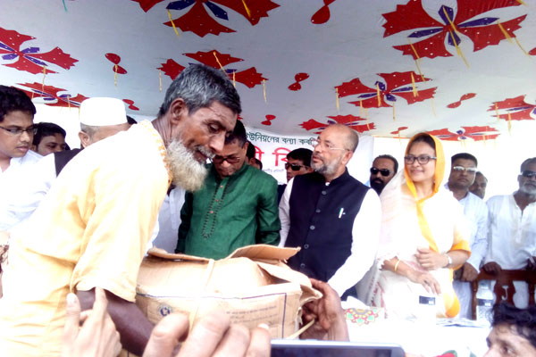 বন্যায় কোন মানুষ না খেয়ে থাকবে না: ত্রাণ প্রতিমন্ত্রী

