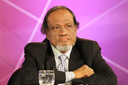 ব্যারিস্টার রফিককে সিঙ্গাপুর নেওয়া হবে