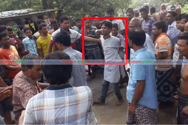 অটোরিকশা ছিনতাইয়ের অভিযোগে ছাত্রলীগ নেতাকে গণধোলাই