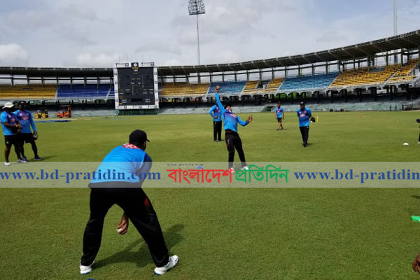প্রেমাদাসায় অনুশীলনে তামিমরা