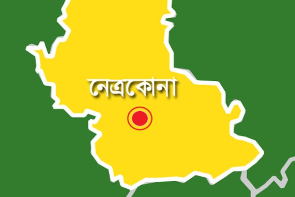 ছেলেধরা সন্দেহে আতঙ্ক, তিন নারীসহ আটক ১৩