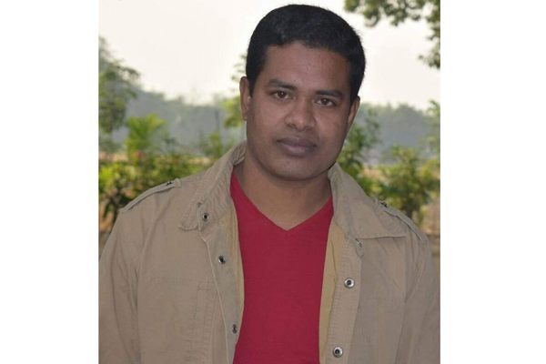 ফেন্সিডিল সেবনের সময় ছাত্রলীগ নেতা গ্রেফতার