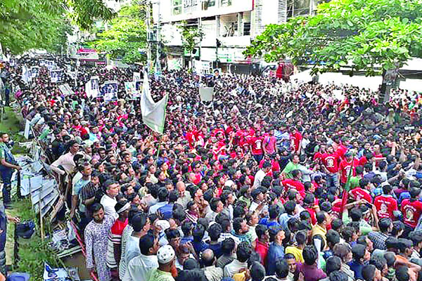 আওয়ামী লীগ গণতন্ত্র ধ্বংস করে দিয়েছে