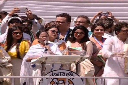 মমতার টলিউড সাম্রাজ্যে বিজেপি'র হানা