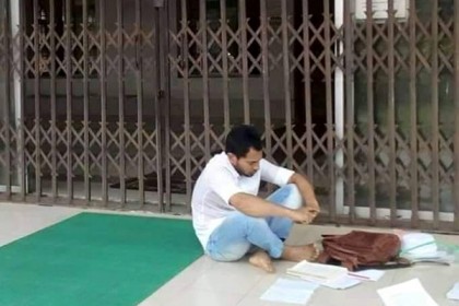 মুশফিকের পড়াশোনা ছবি ভাইরাল