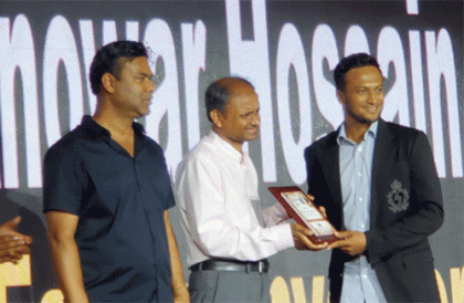 সাকিবের সান্নিধ্যে আপ্লুত নিউইয়র্ক প্রবাসীরা