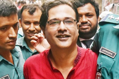 আসিফের বিরুদ্ধে মামলার প্রতিবেদন ফের পেছাল