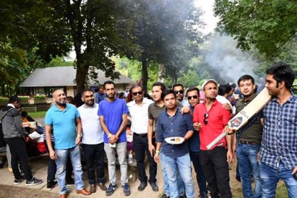 বেলজিয়ামে বাংলাদেশি ইয়ুথ অ্যাসোসিয়েশনের বনভোজন
