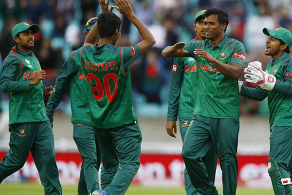 টস হেরে বোলিংয়ে টাইগাররা