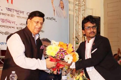 মাল্টায় পররাষ্ট্রমন্ত্রীকে সংবর্ধনা 