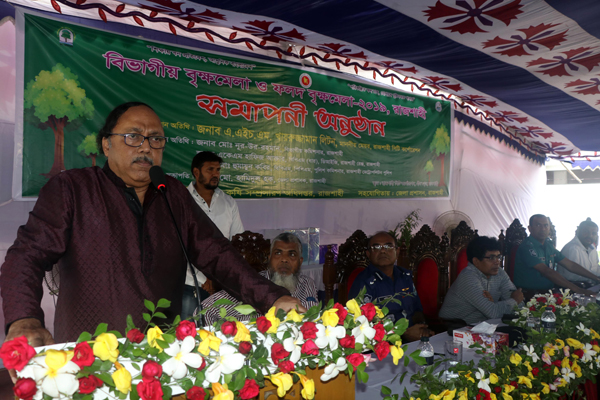 সবাইকে গাছ লাগানোর আহ্বান রাসিক মেয়র লিটনের
