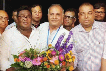 জার্মানিতে আওয়ামী লীগের সম্মেলন, সভাপতি বশিরুল-সম্পাদক আব্বাস 